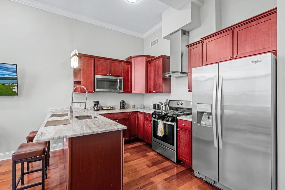 Full Kitchen