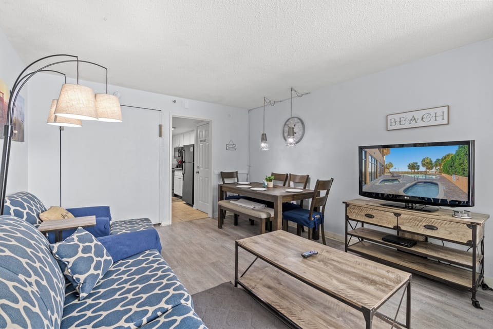 Condo, 1 Bedroom, Balcony, Partial Ocean View (1038) | Living area | TV