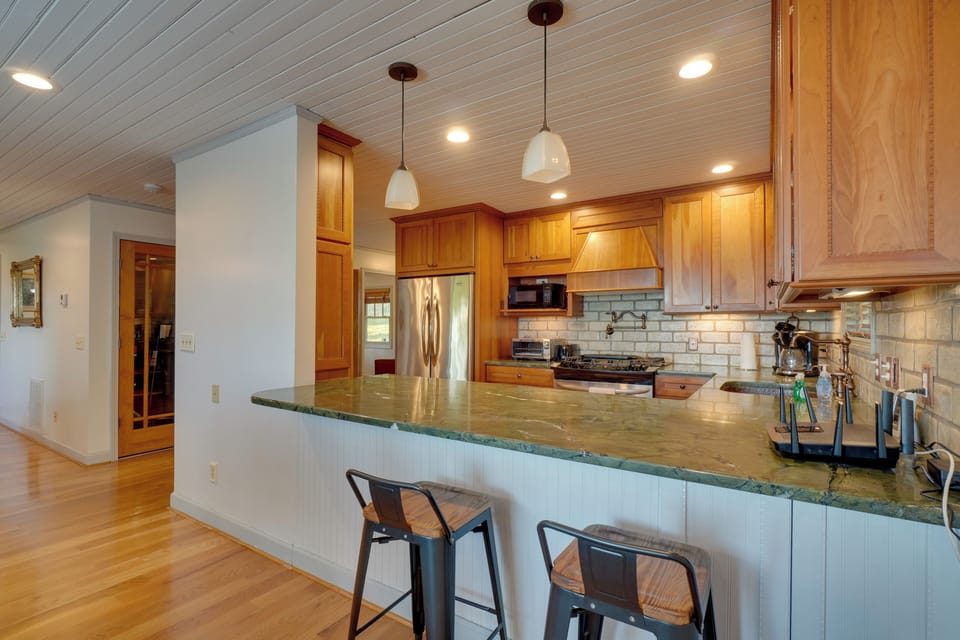 Cottage (2 Bedrooms) | Interior