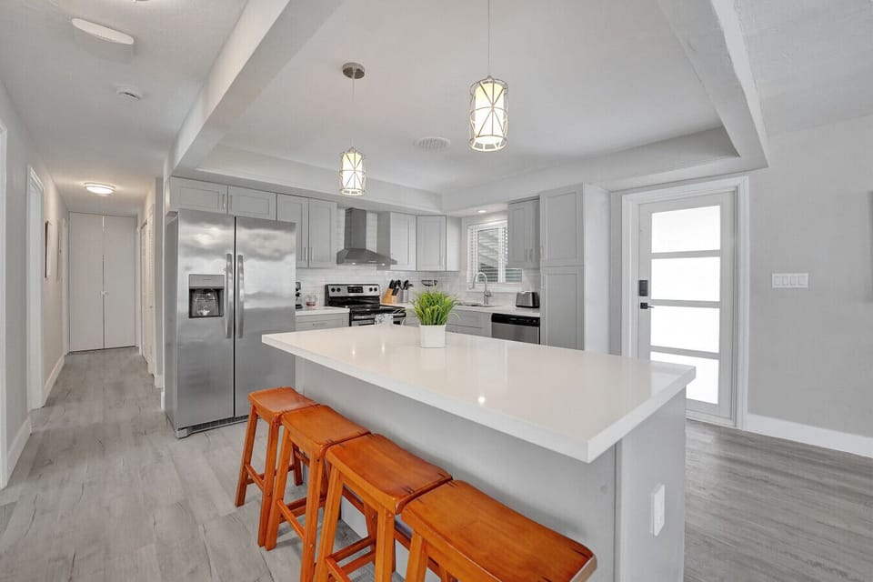 Open Kitchen Featuring a Spacious Island