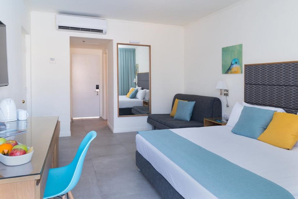 In-room safe, desk, rollaway beds, free WiFi