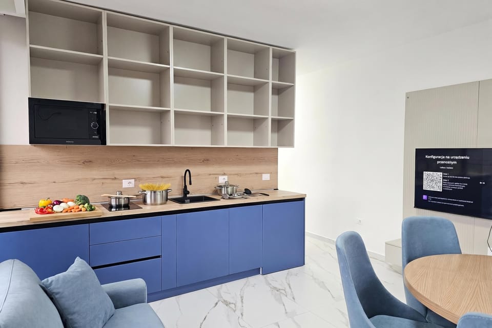 Kitchen and dining area