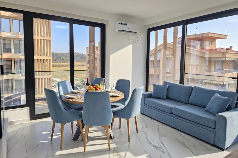 Living and dining room