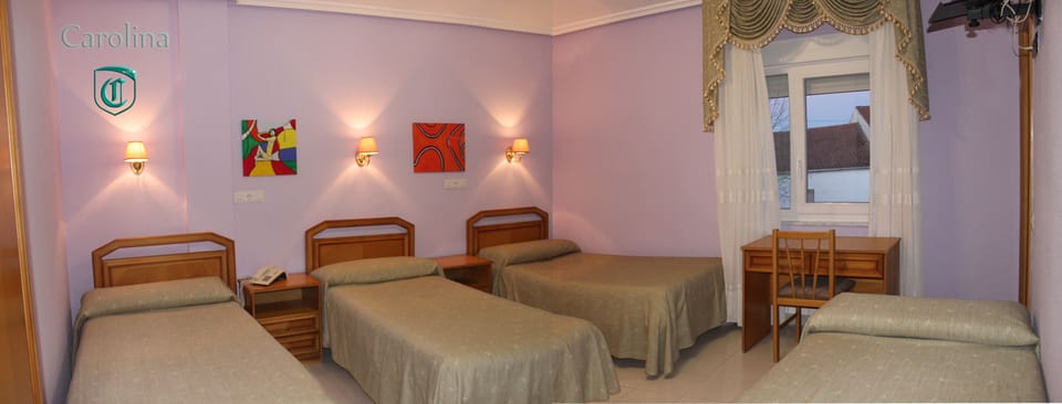 Quadruple Room | WiFi (free), bed sheets
