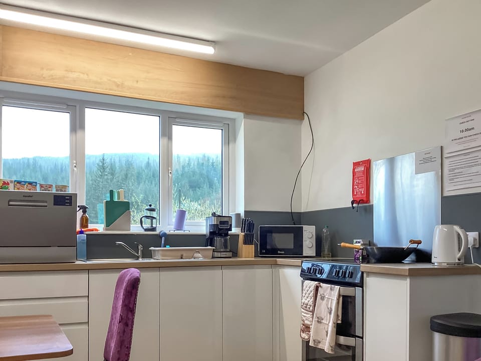 Kitchen | Woodlands Rest - River Black Water Holiday Lets, Garve