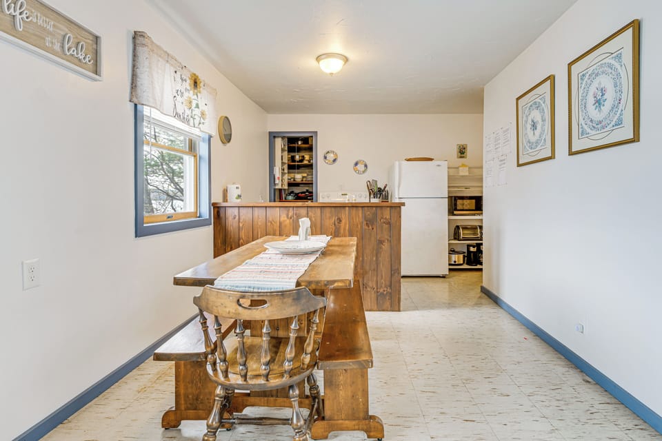 Kitchen | Main Level