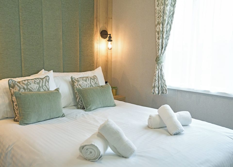 Bed, Bedroom, House
