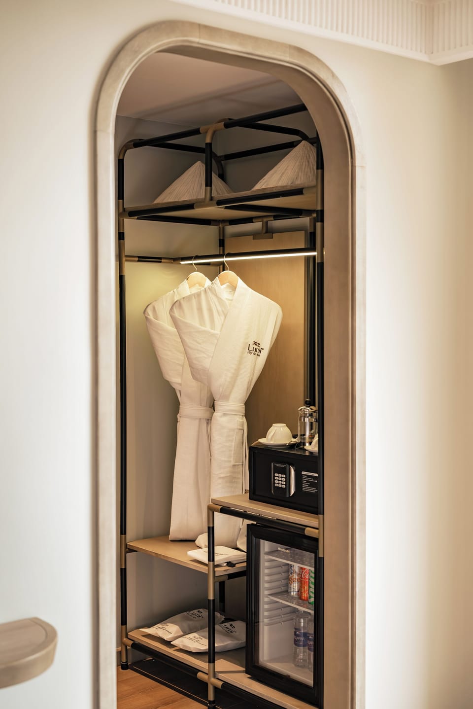 Deluxe Double or Twin Room, Non Smoking, Balcony | Miscellaneous