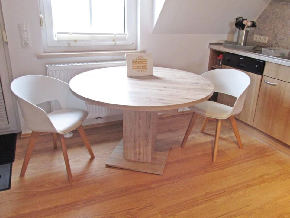 Apartment | Dining