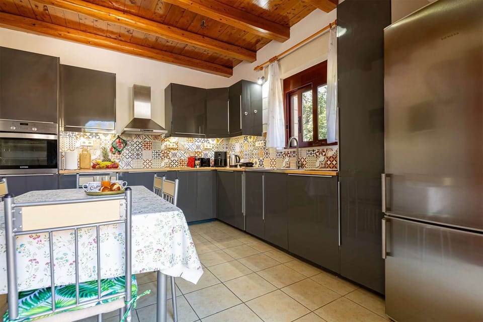 House | 2 bedrooms, Internet