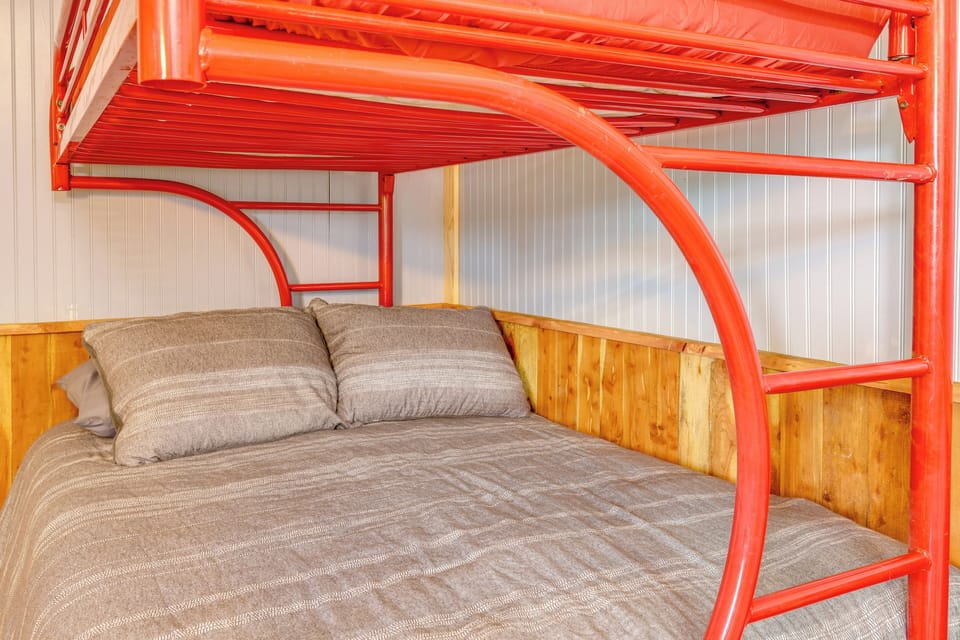 Apartment (0 Bedroom) | Interior