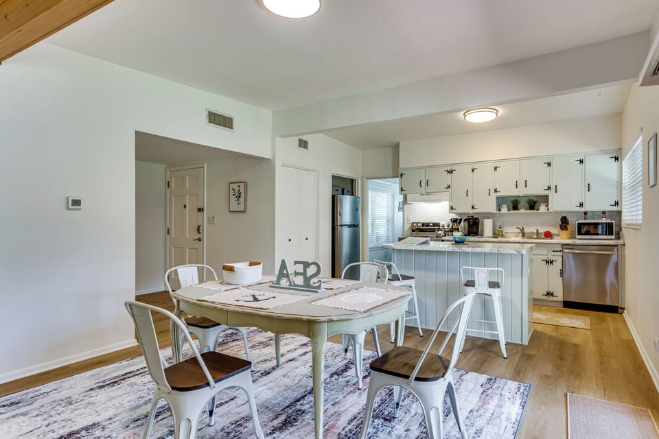 House (3 Bedrooms) | Front of property