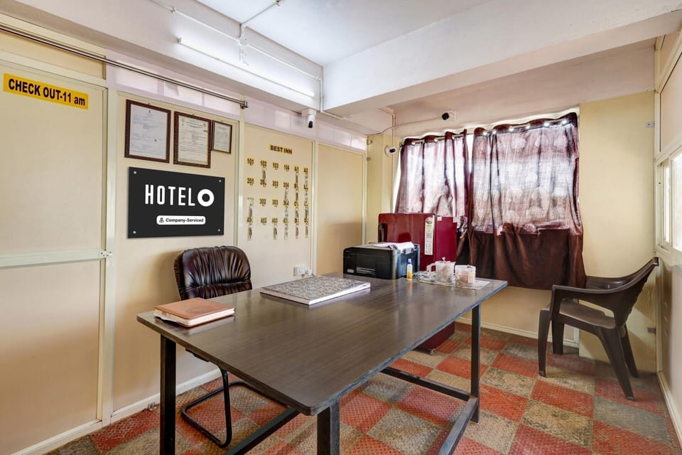 House | Reception