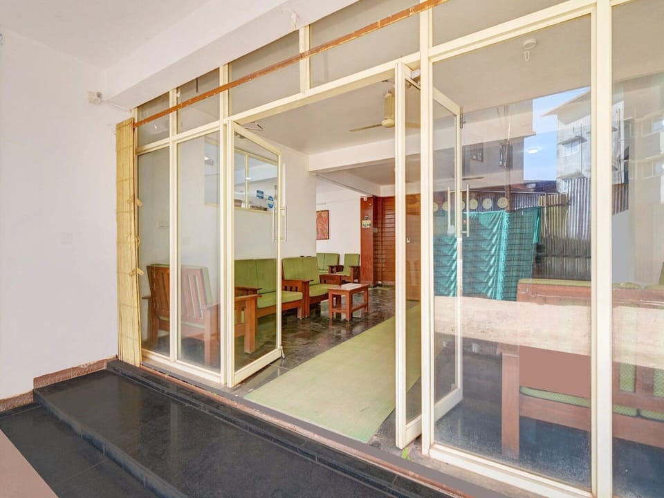 House | Reception