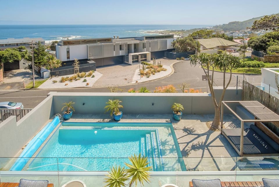 House, 4 Bedrooms, Private Pool | Pool | Outdoor pool