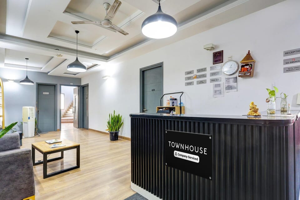House | Reception