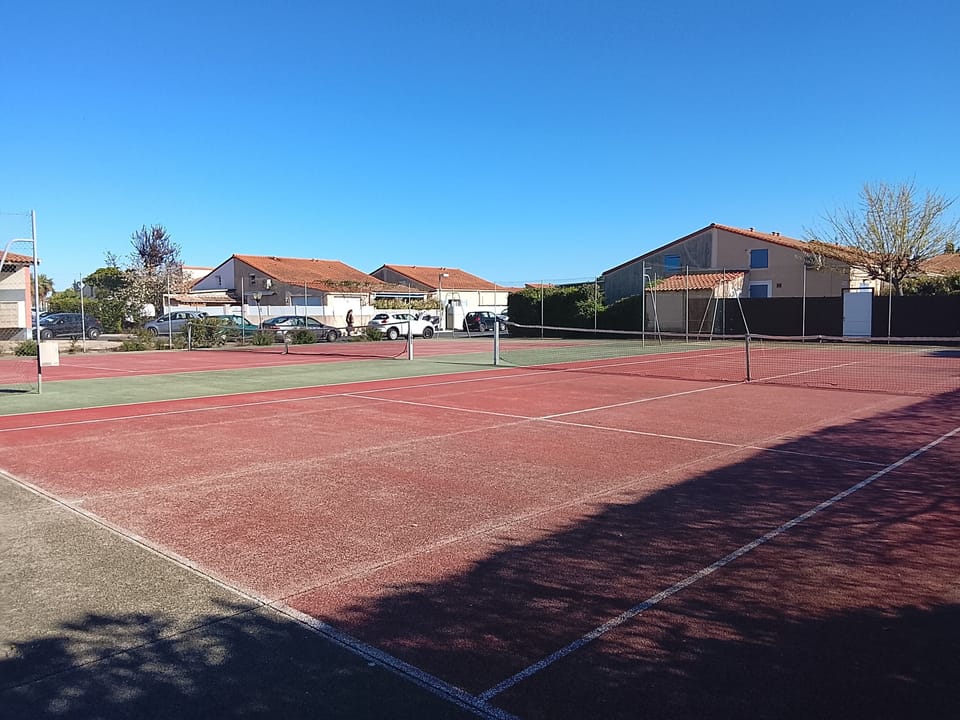 Sport court