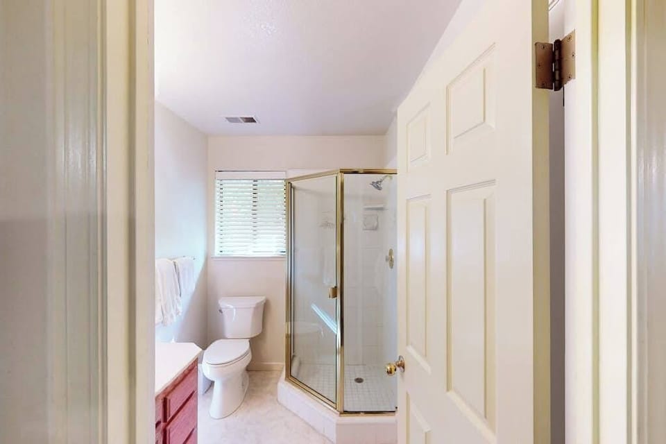 Step into a sparkling clean walk-in shower after a long day of wine tasting — your private bath keeps morning routines smooth for the whole group.