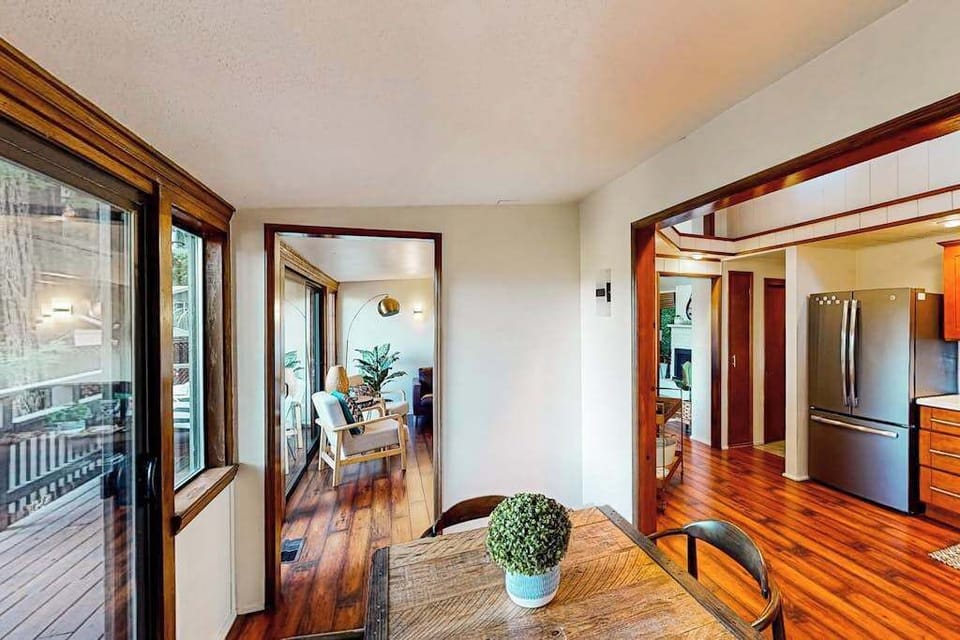 A cozy breakfast nook connects your kitchen, living room, and deck — grab your morning coffee and plan which Sonoma tasting rooms to visit first.