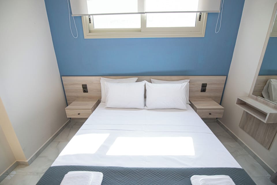 Apartment, Courtyard View | Blackout drapes, soundproofing, iron/ironing board, free WiFi
