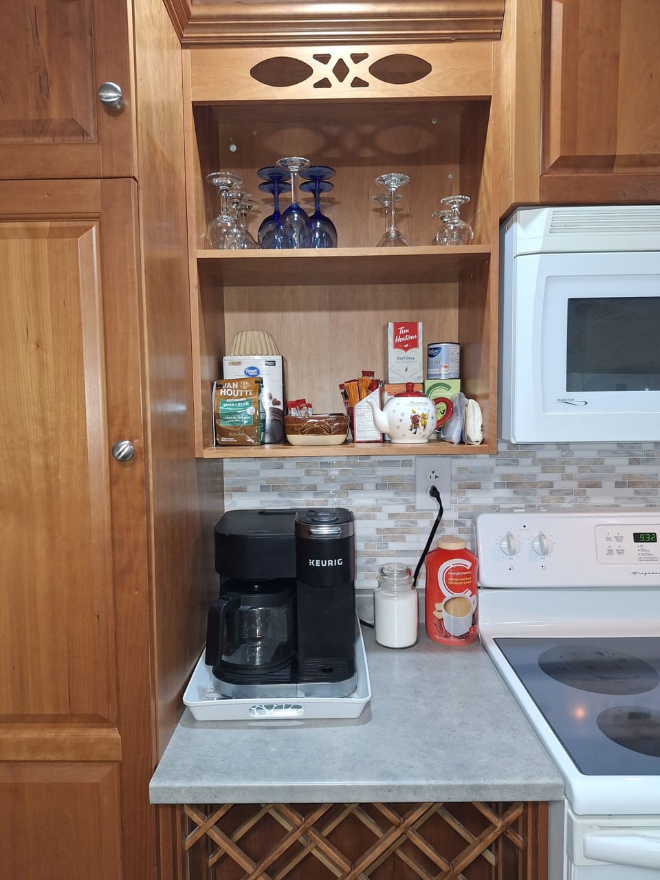 Coffee, Tea, herbal tea and wine glasses for your choice of beverage pleasure.