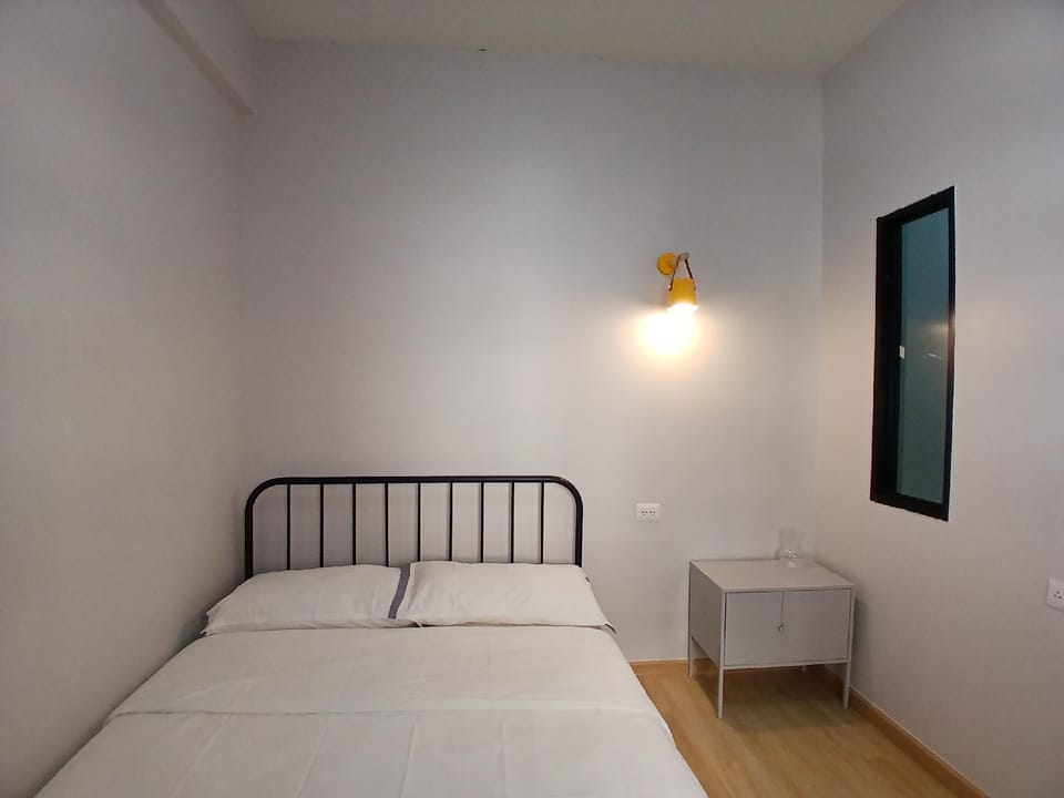 Superior Double Room | Desk, laptop workspace, free WiFi