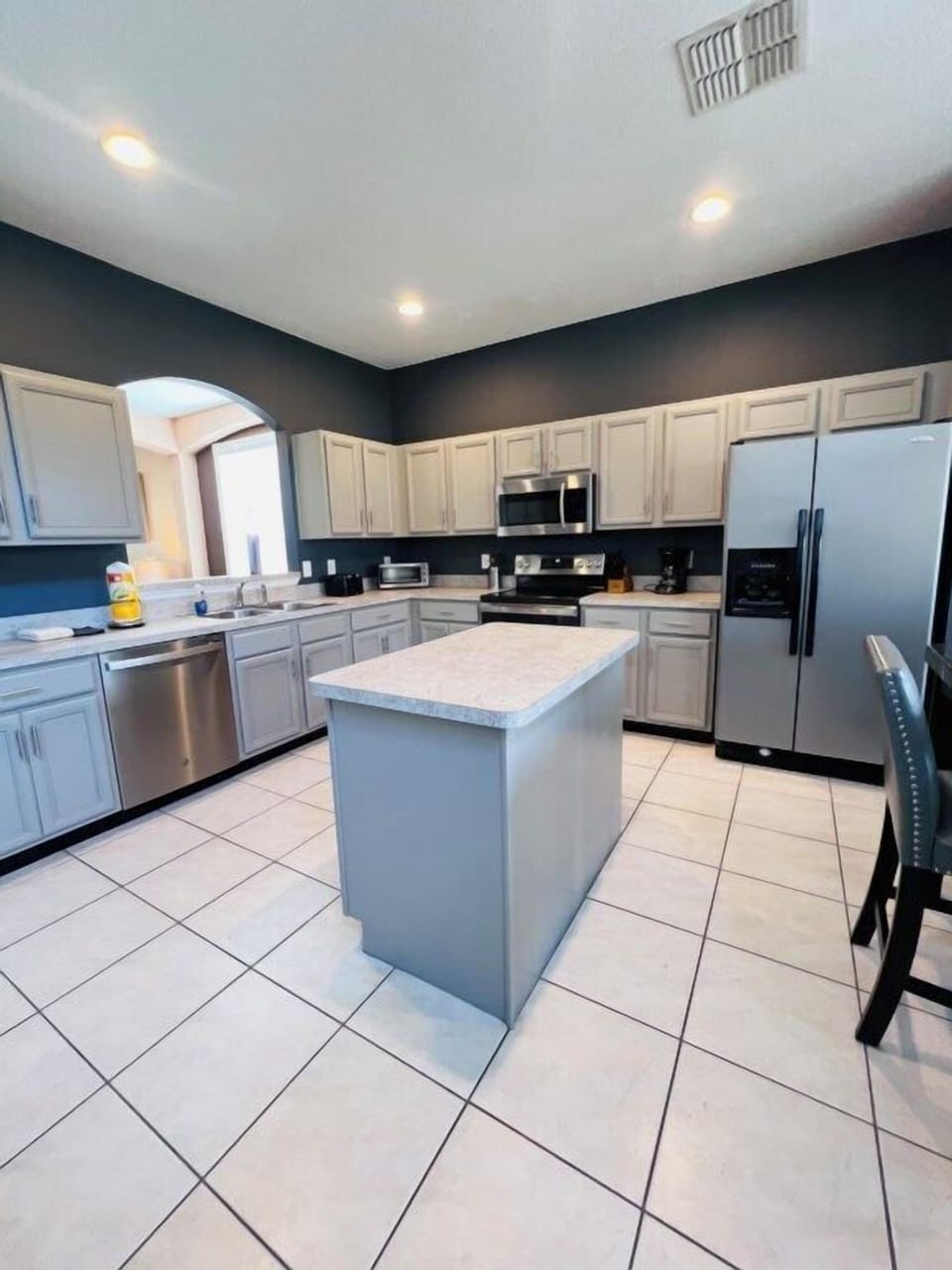EmeraldIslandResortHome_008