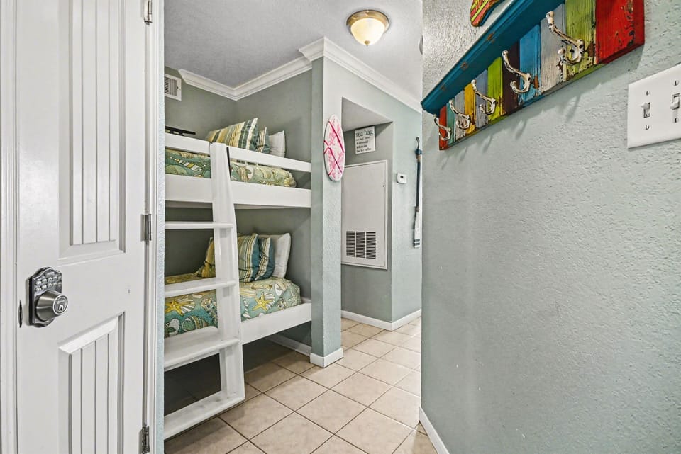 Bunk area