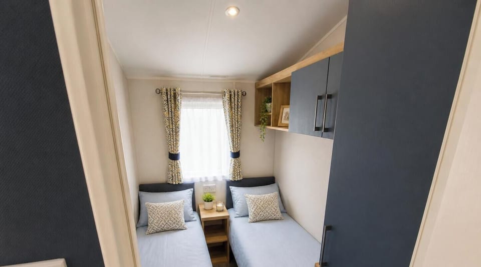 House, 3 Bedrooms, Smoking, Garden View | Living room