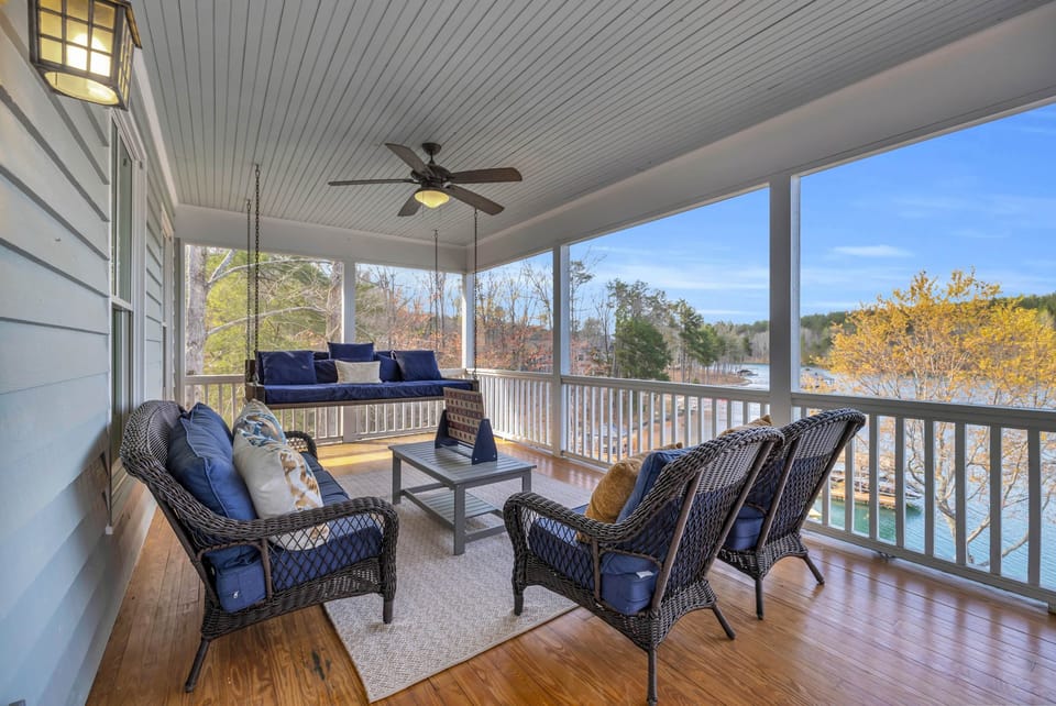 Top screened in porch seating