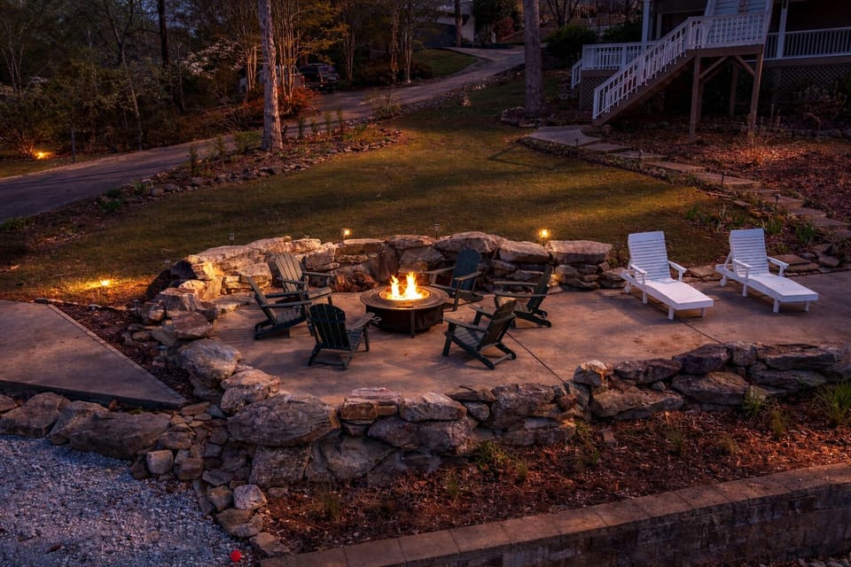 Lakeside firepit with seating