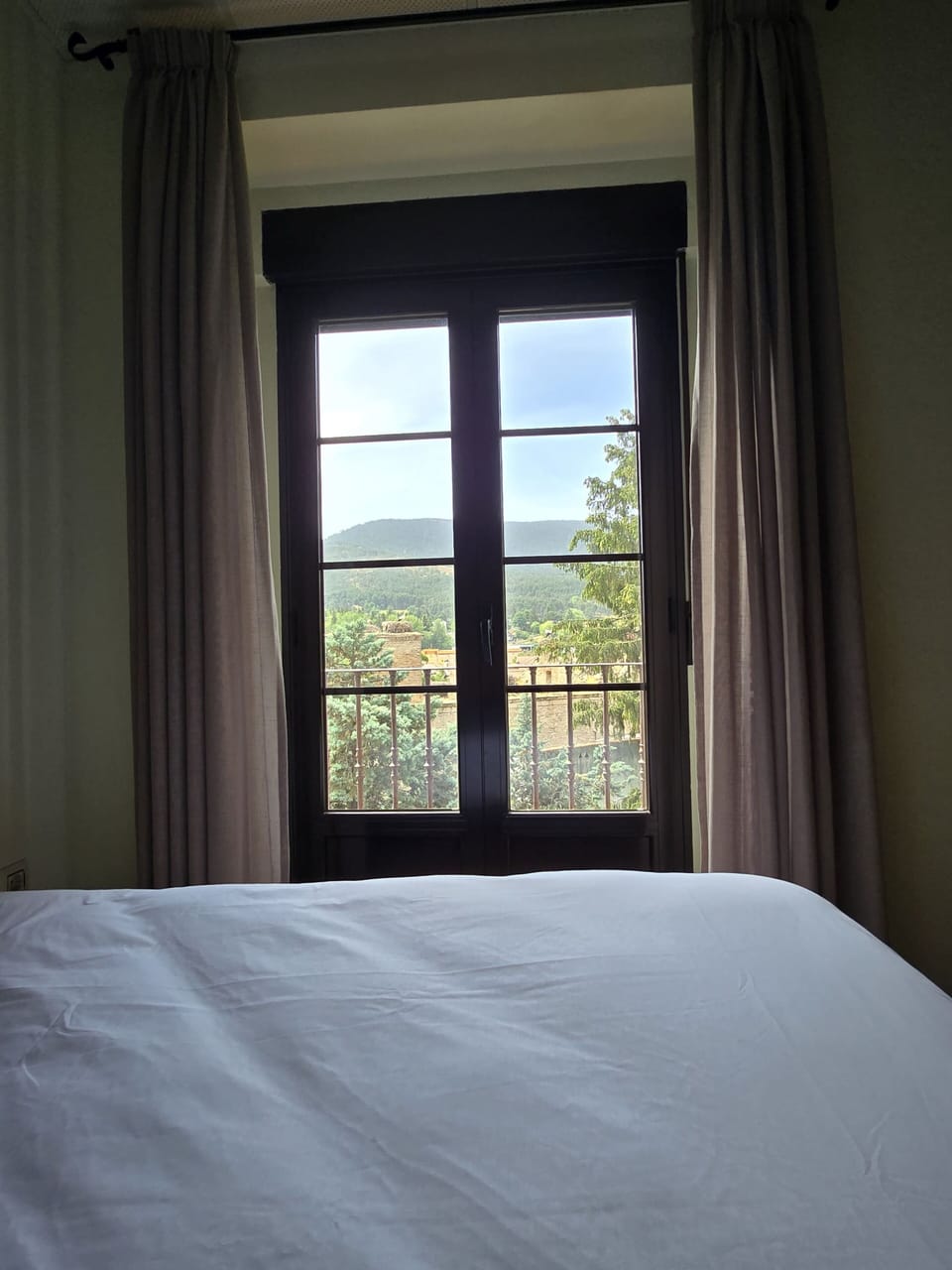 Double or Twin Room, Balcony, Mountain View | Desk, free WiFi, wheelchair access