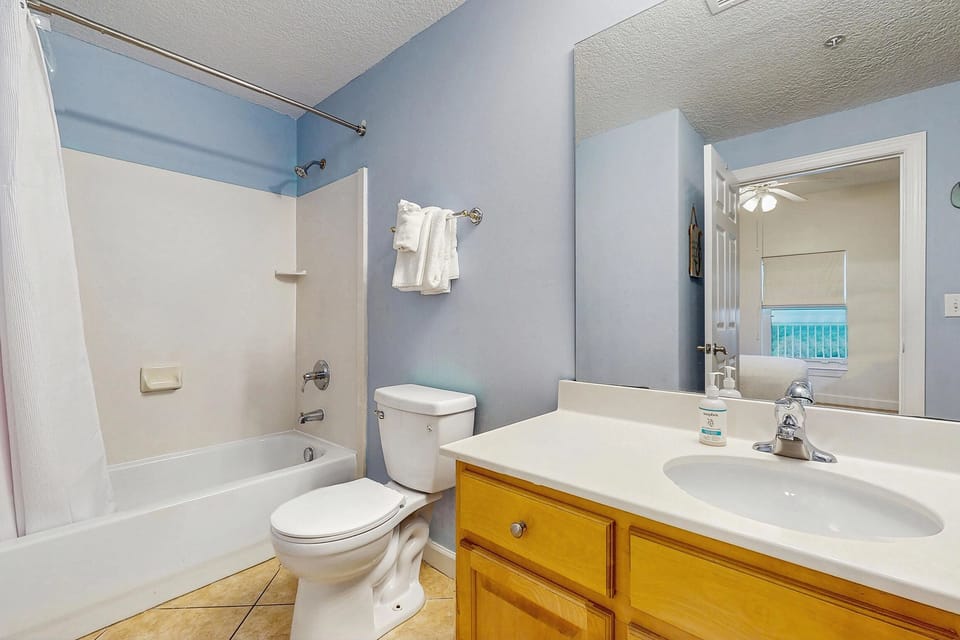 Tropic Winds 1003 Apartment in Panama City Beach