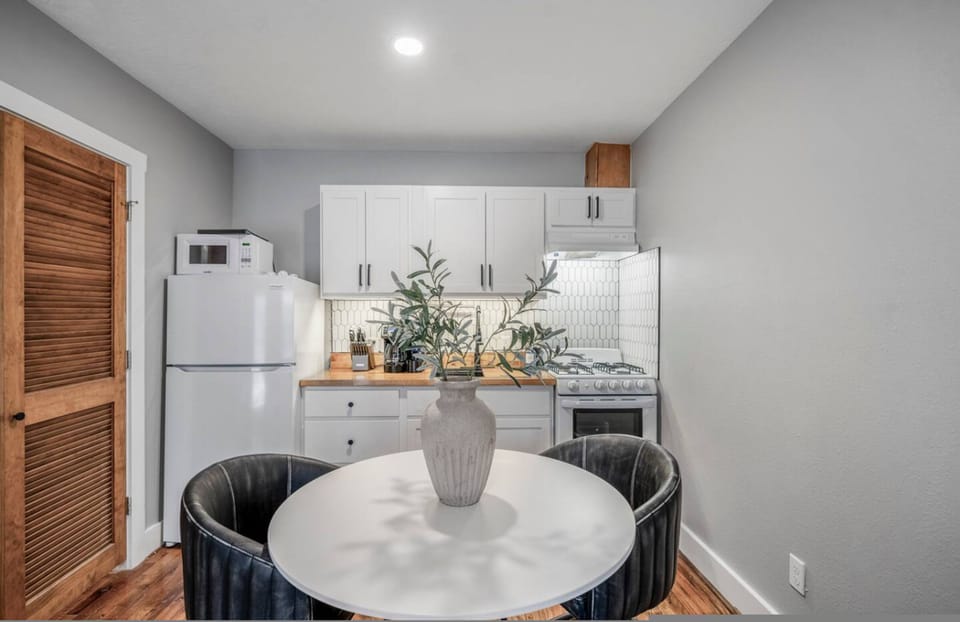 House | 1 bedroom