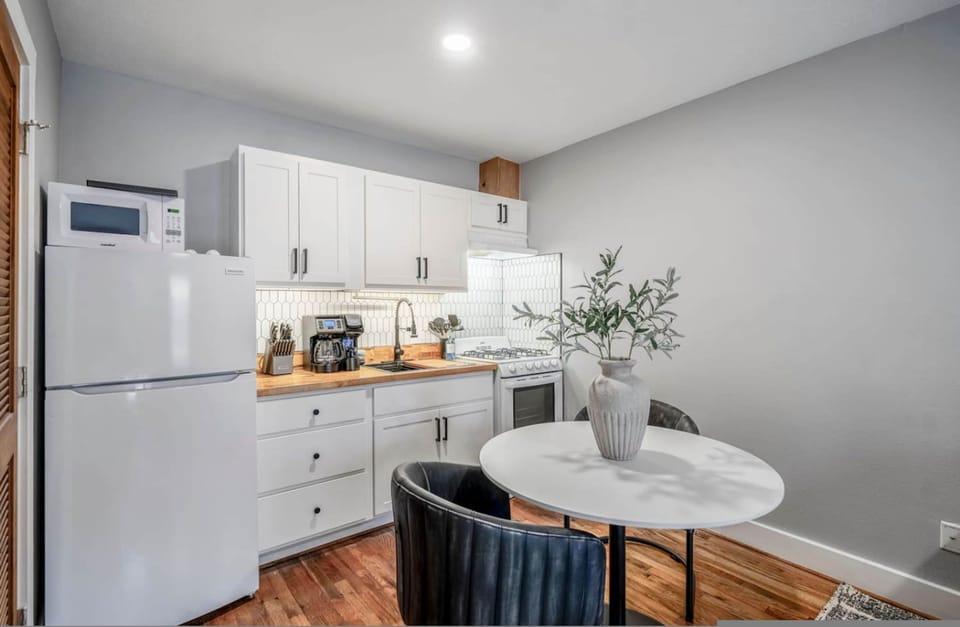 House | 1 bedroom
