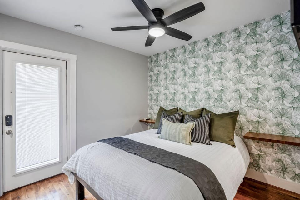 House | 1 bedroom