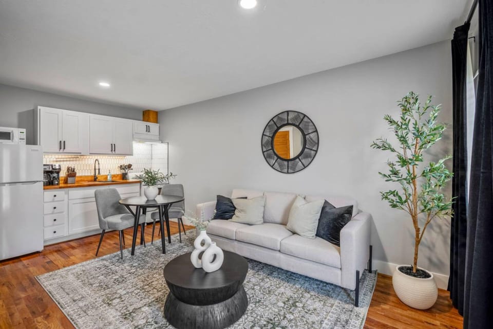 House | 1 bedroom