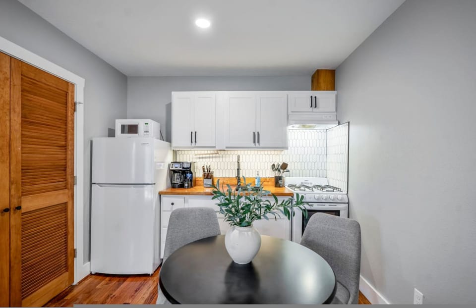 House | 1 bedroom