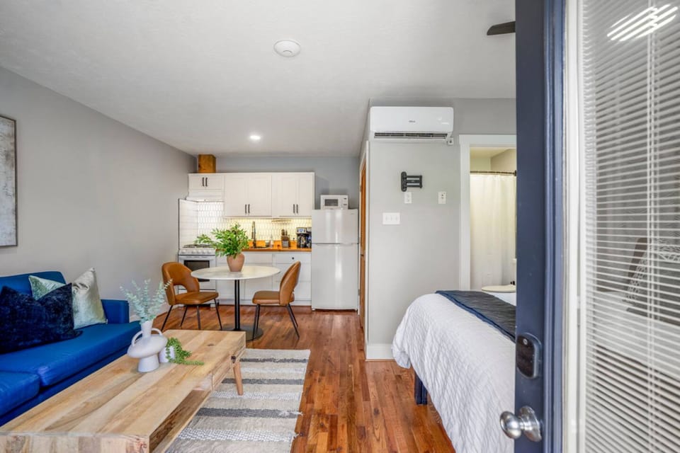 House | 1 bedroom