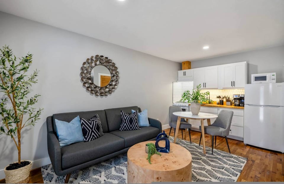 House | 1 bedroom