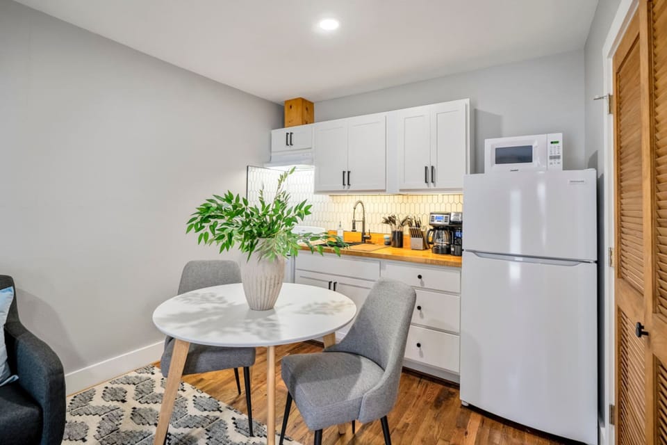 House | 1 bedroom
