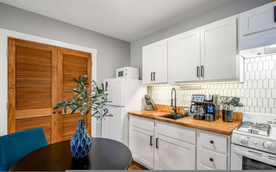 House | 1 bedroom