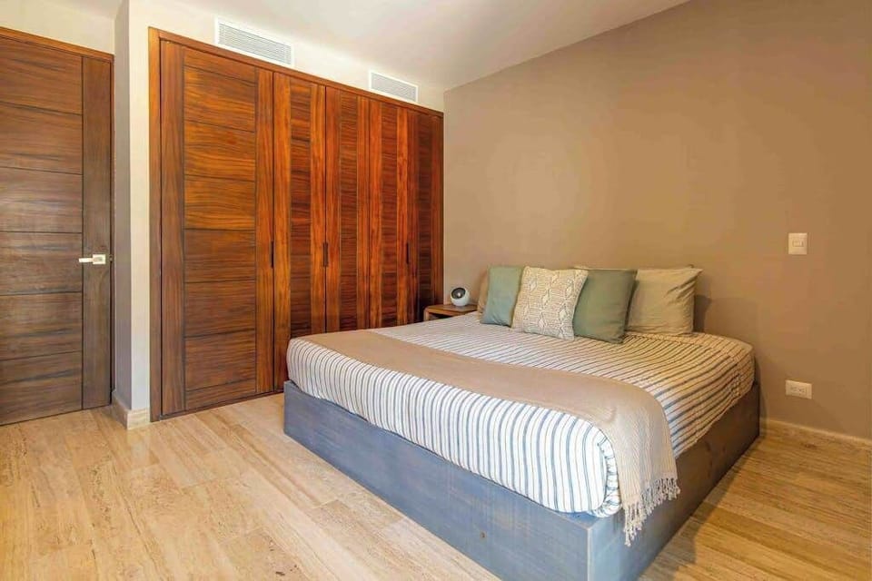 Bedroom with garden views