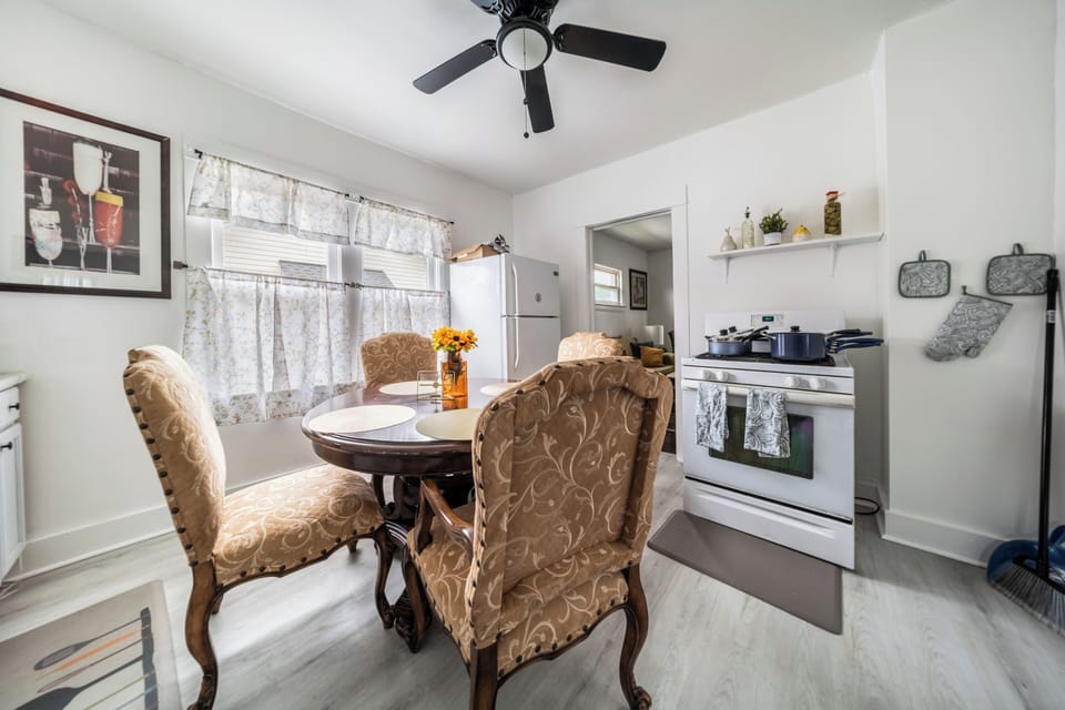 Enjoy the natural light that fills this cozy dining space! 