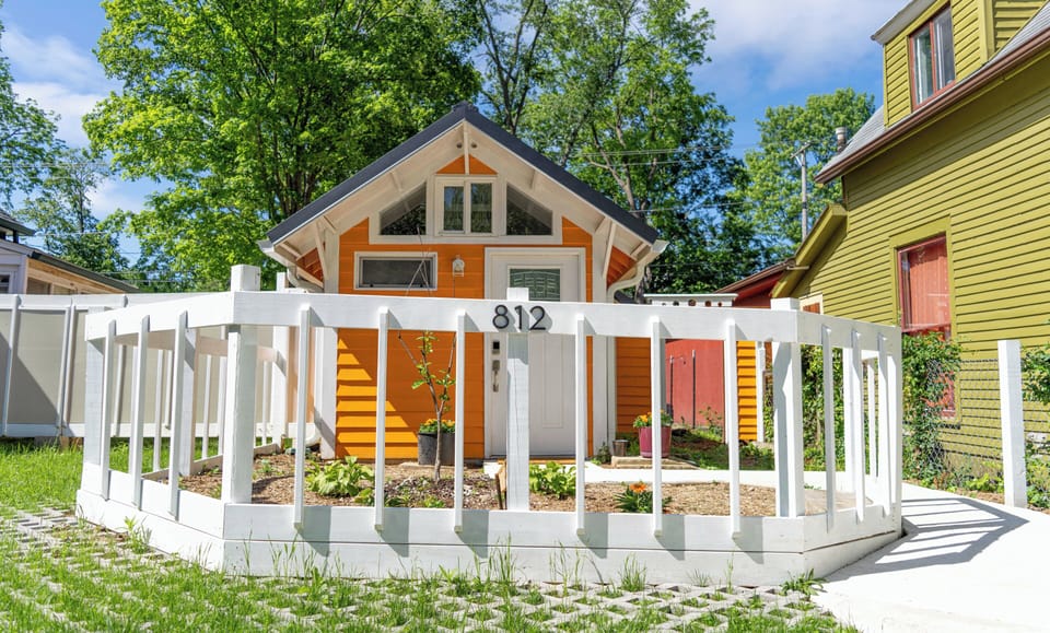 Persimmon Cottage on iconic Kirkwood Avenue