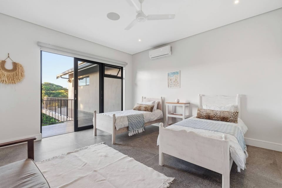 2 bedrooms