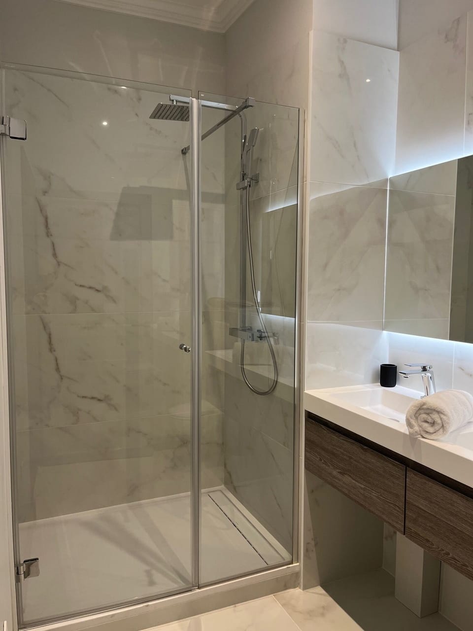 Deluxe Double Room, Park View | Bathroom