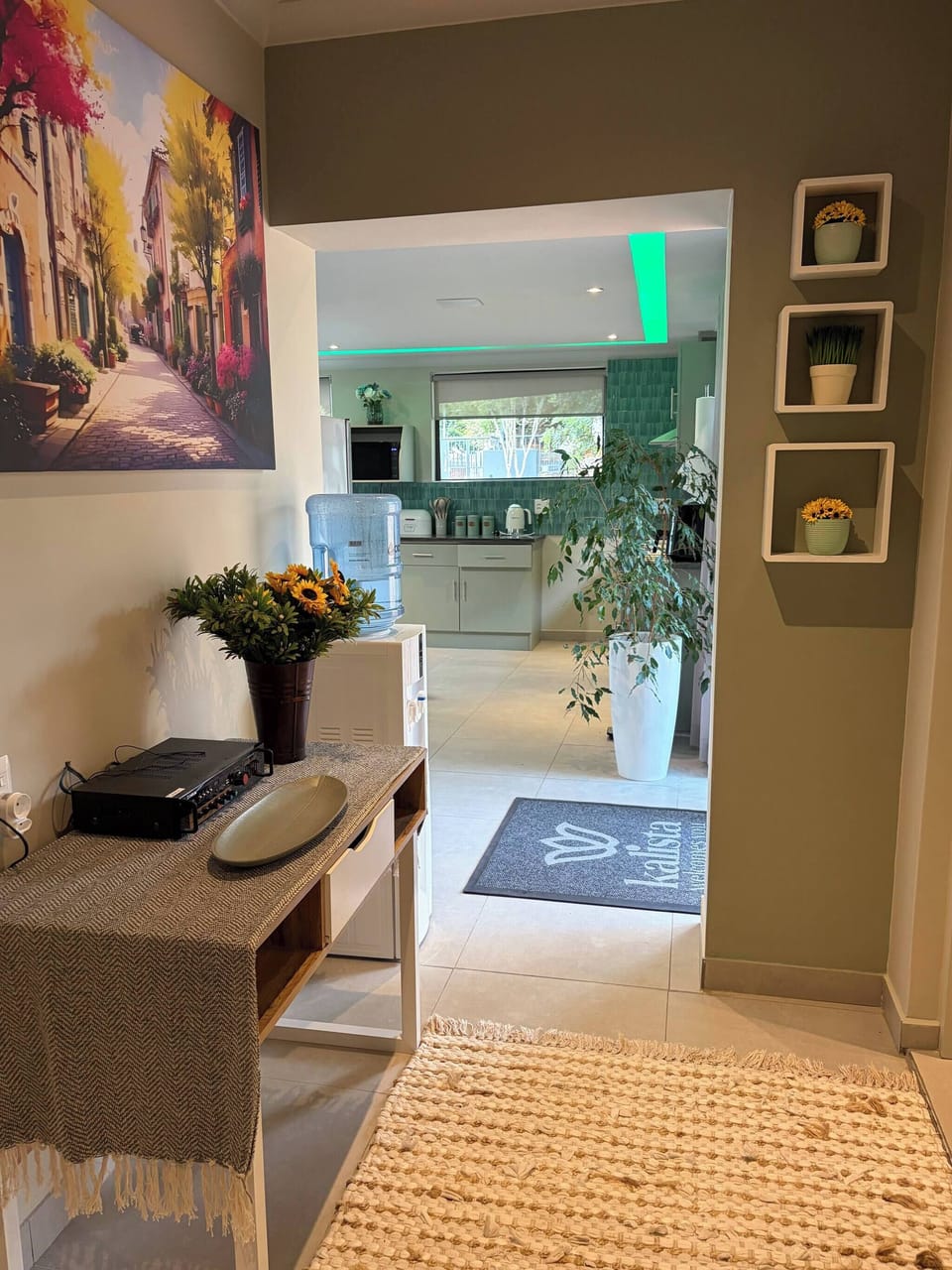 House, 2 Bedrooms, Accessible, Smoking | Living room