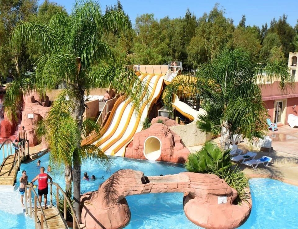 Mobile Home | Pool