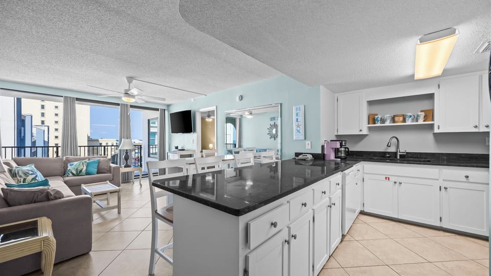 Island Sunrise 468 - Open living, dining, and kitchen area.